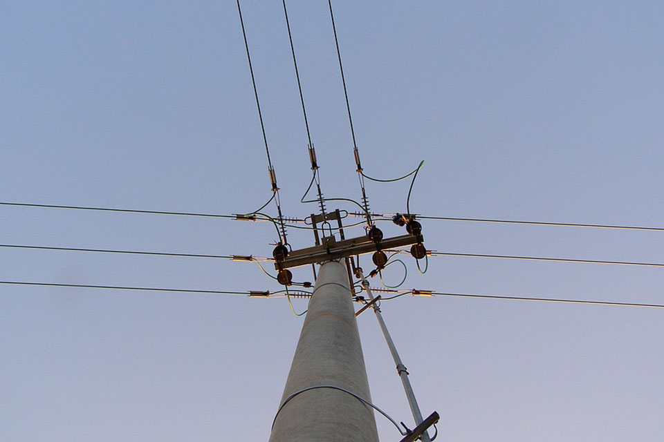 双向直流电源有什么特质?